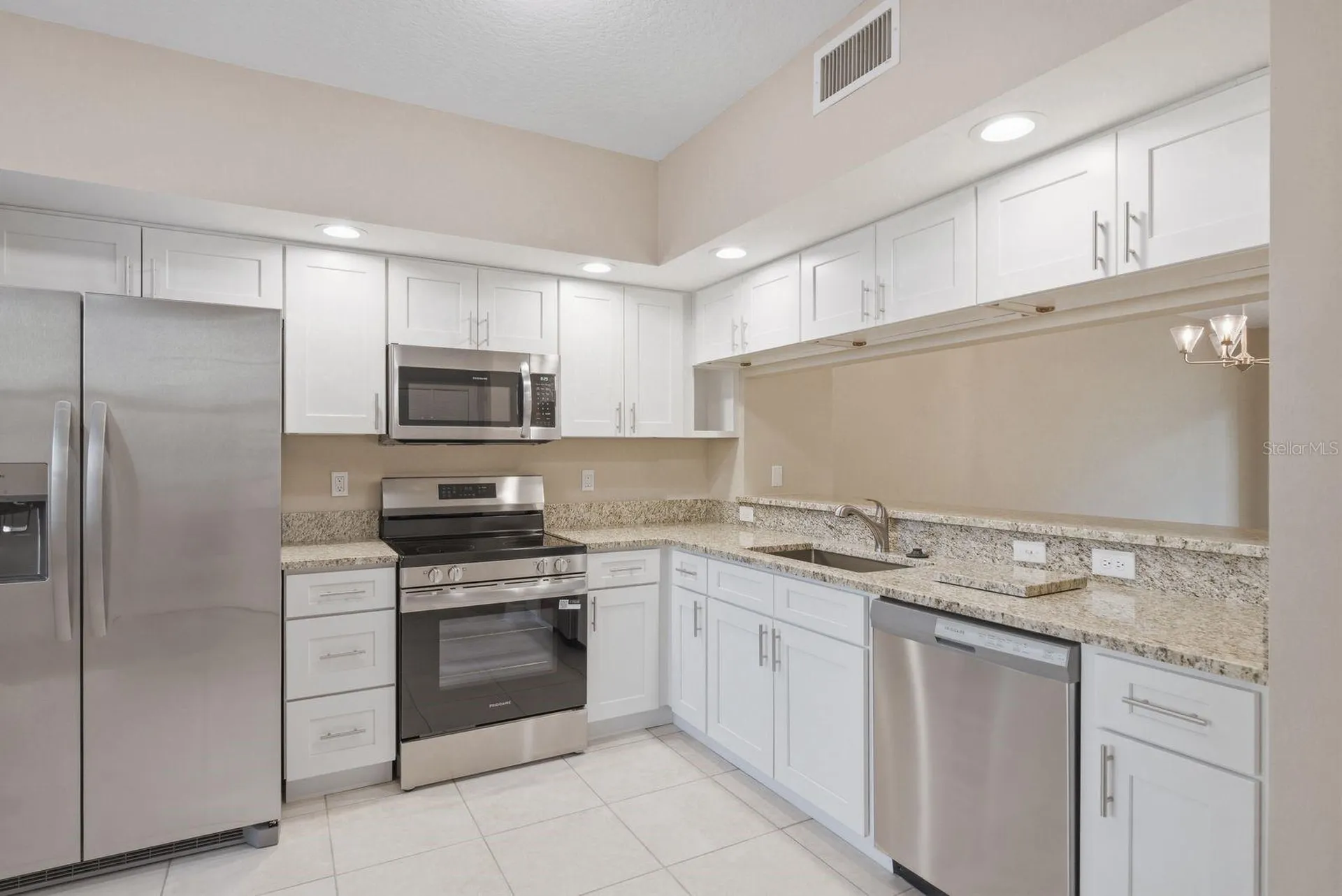 960 Starkey Road Largo FL 33771