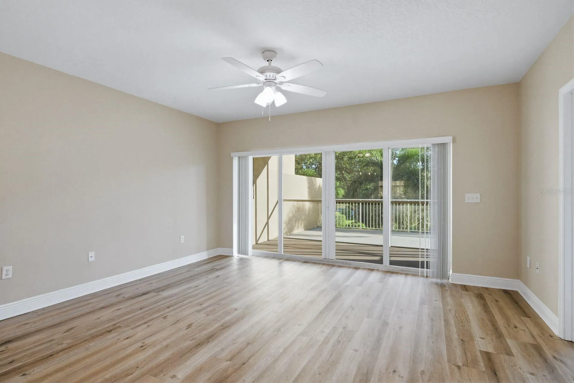 960 Starkey Road Largo FL 33771