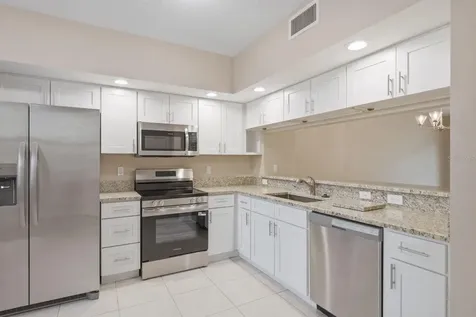 960 Starkey Road Largo FL 33771
