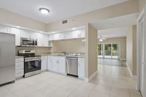960 Starkey Road Largo FL 33771