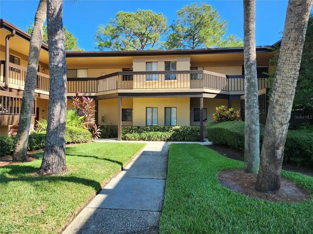 2685 Sabal Springs Circle Clearwater FL 33761