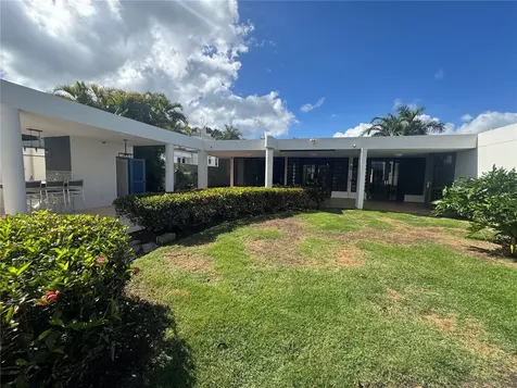 F9 San Esteban Caguas PR 00725