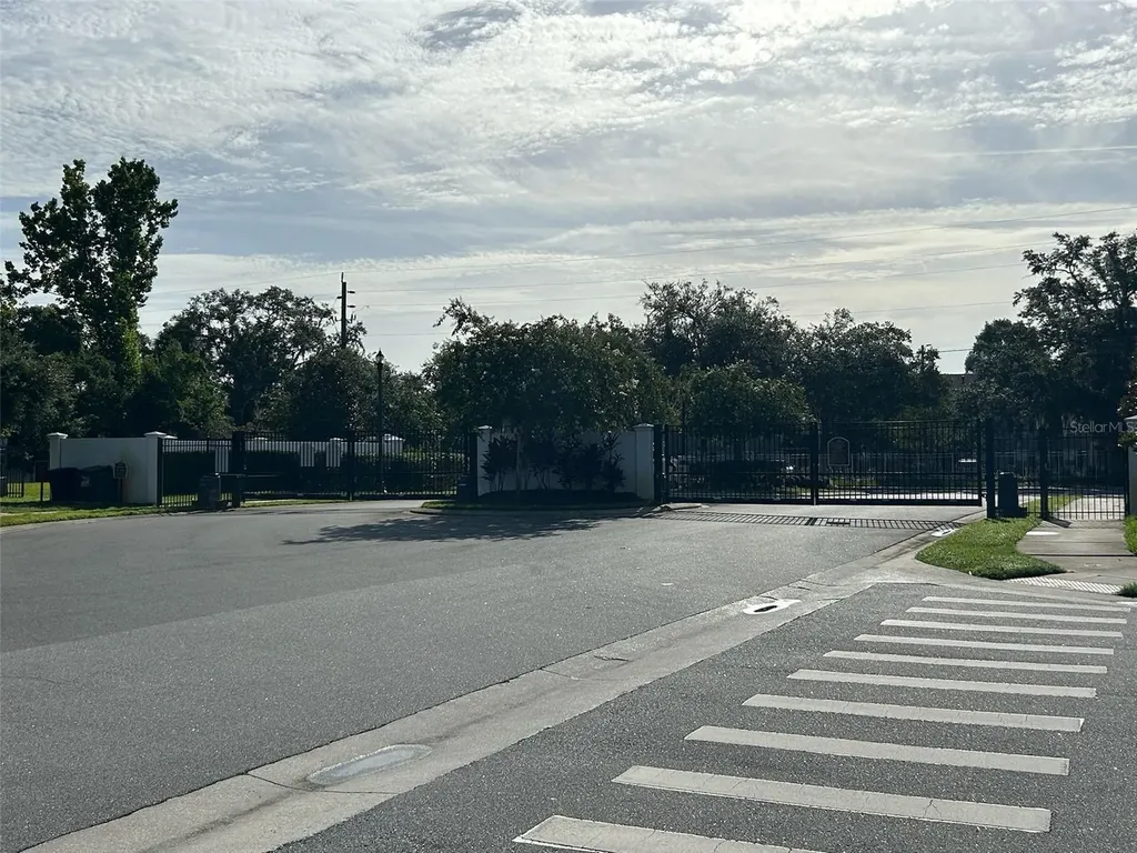 229 Rustic Loop Sanford FL 32771