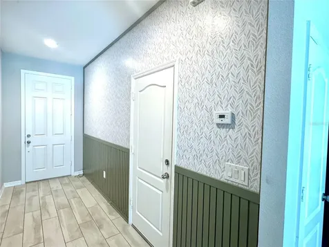229 Rustic Loop Sanford FL 32771