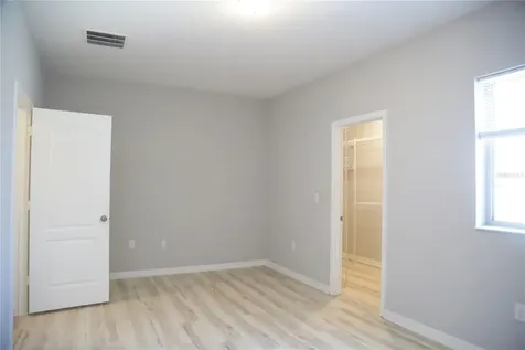 229 Rustic Loop Sanford FL 32771