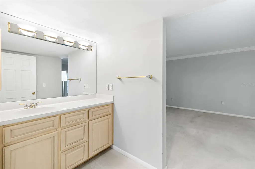 4168 Northmeadow Circle Tampa FL 33618
