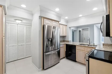 4168 Northmeadow Circle Tampa FL 33618