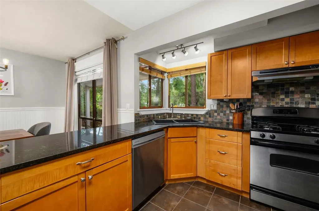 3527 NW 46th Place Gainesville FL 32605