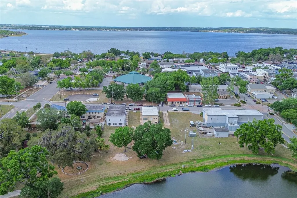 855 W Desoto Street Clermont FL 34711