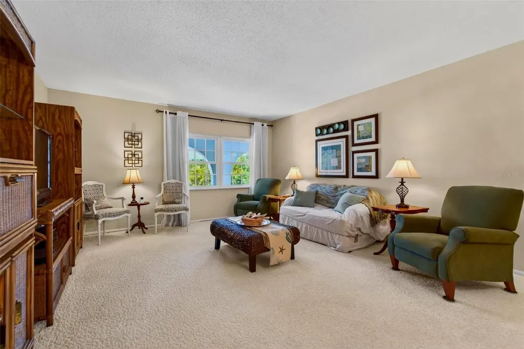 701 Poinsettia Road Belleair FL 33756