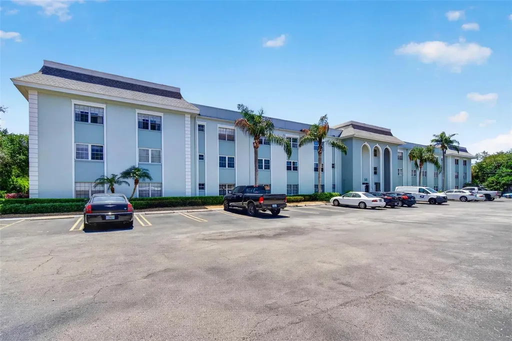 701 Poinsettia Road Belleair FL 33756