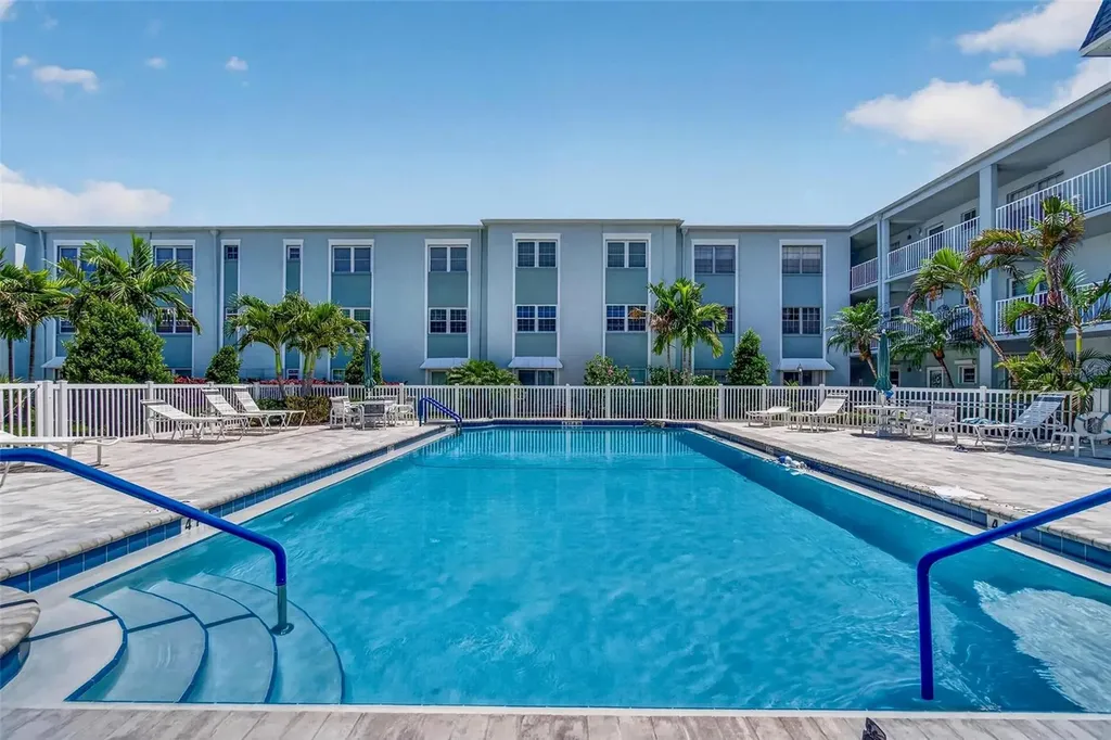 701 Poinsettia Road Belleair FL 33756
