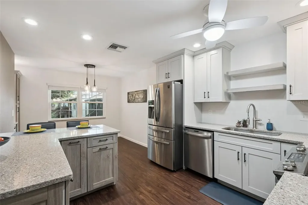 5307 Hansel Avenue Orlando FL 32809