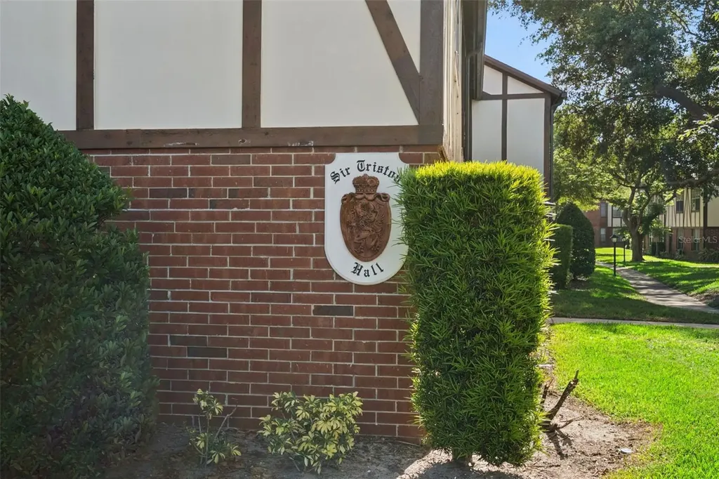5307 Hansel Avenue Orlando FL 32809