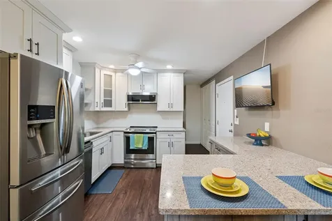 5307 Hansel Avenue Orlando FL 32809