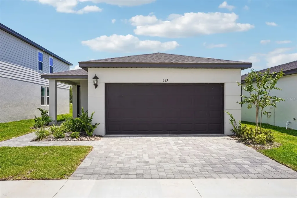883 Sunshower Drive Lady Lake FL 32159