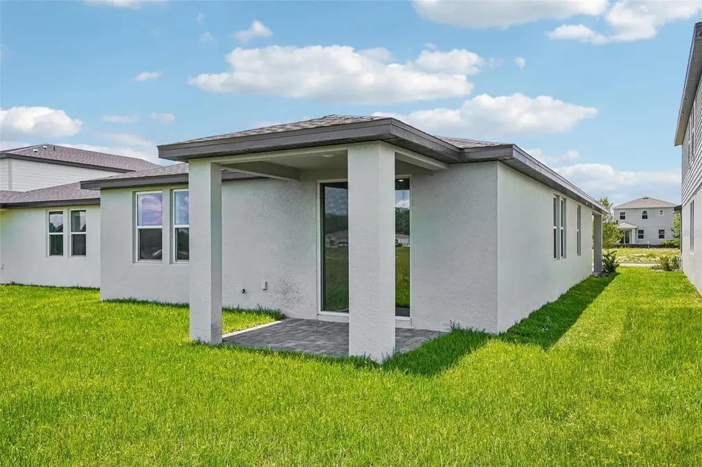 883 Sunshower Drive Lady Lake FL 32159