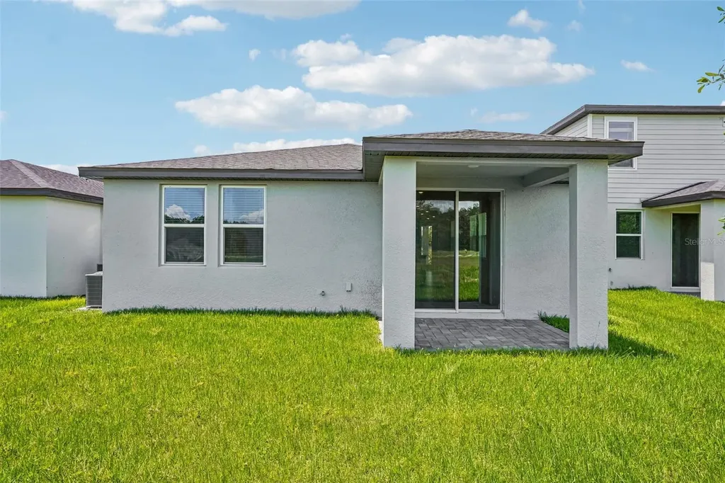 883 Sunshower Drive Lady Lake FL 32159