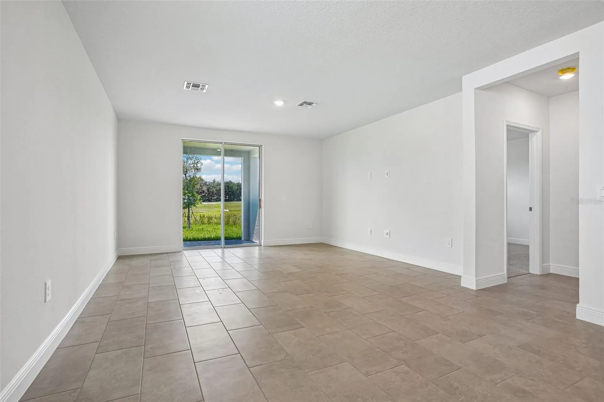 883 Sunshower Drive Lady Lake FL 32159