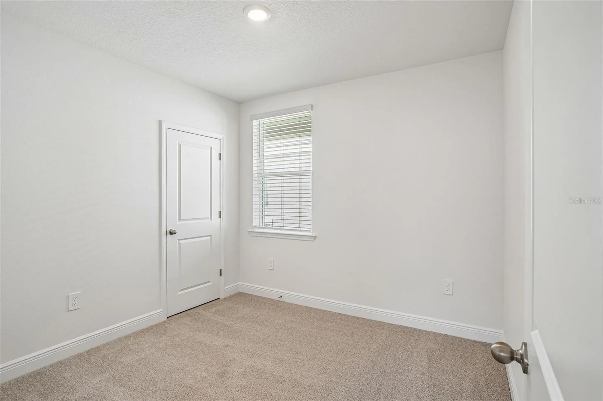 883 Sunshower Drive Lady Lake FL 32159