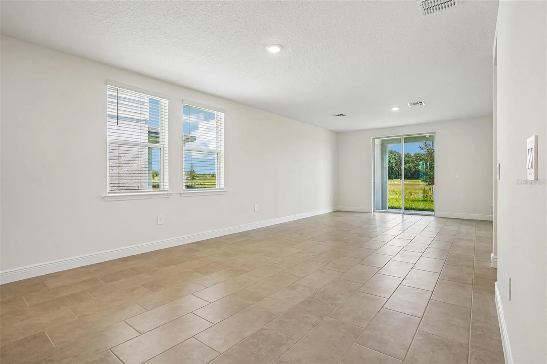 883 Sunshower Drive Lady Lake FL 32159