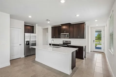 883 Sunshower Drive Lady Lake FL 32159
