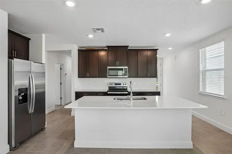 883 Sunshower Drive Lady Lake FL 32159