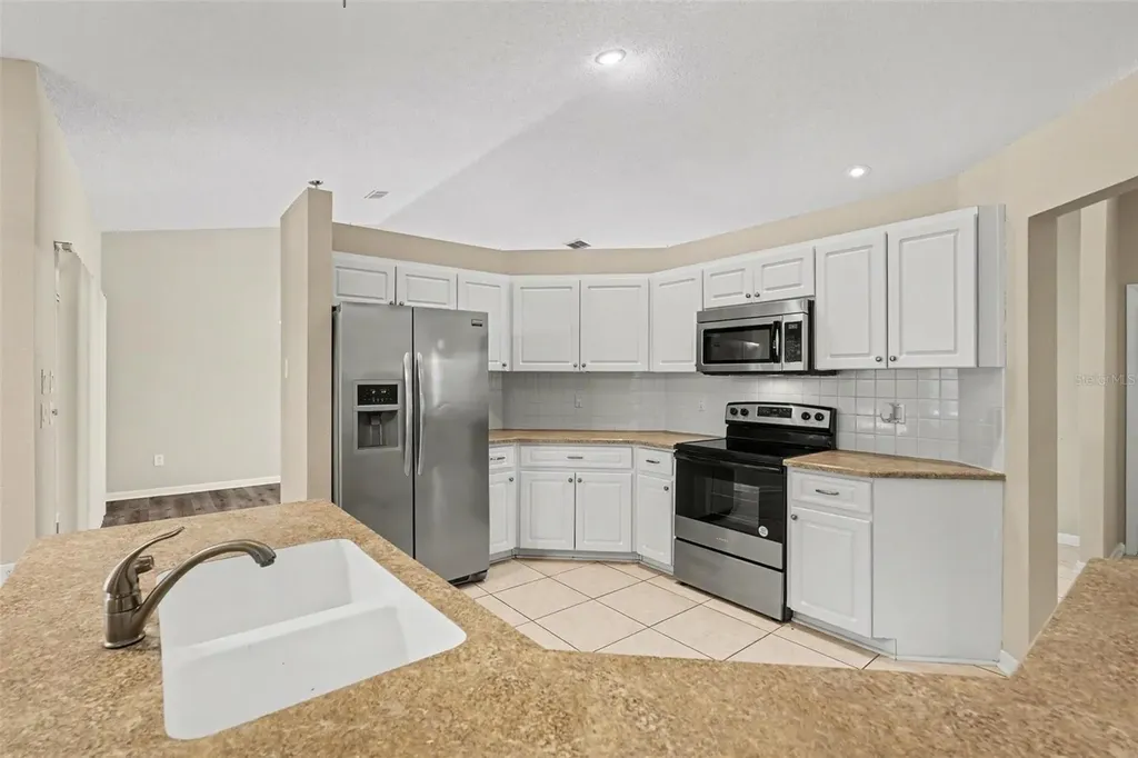 9389 Fox Hollow Lane Weeki Wachee FL 34613