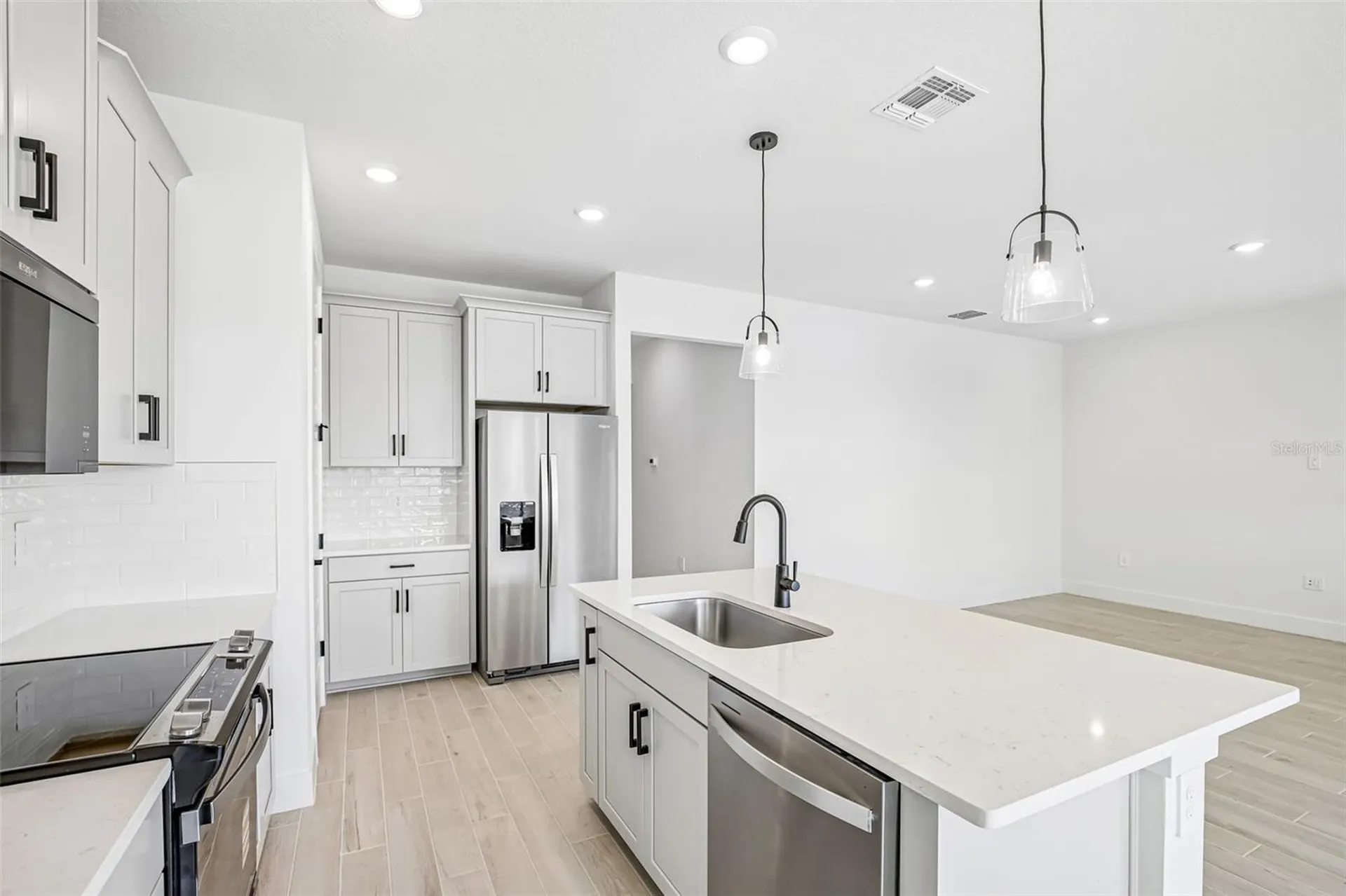 192 Shady Edge Loop Nokomis FL 34275