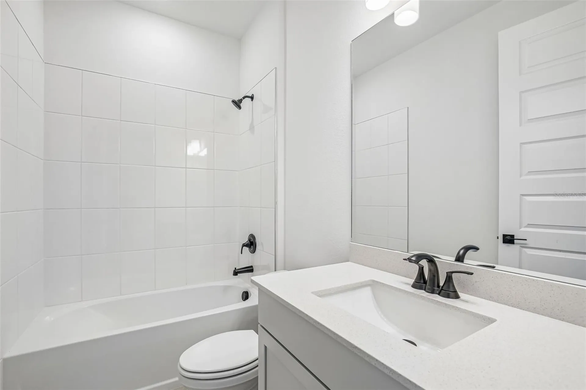 192 Shady Edge Loop Nokomis FL 34275