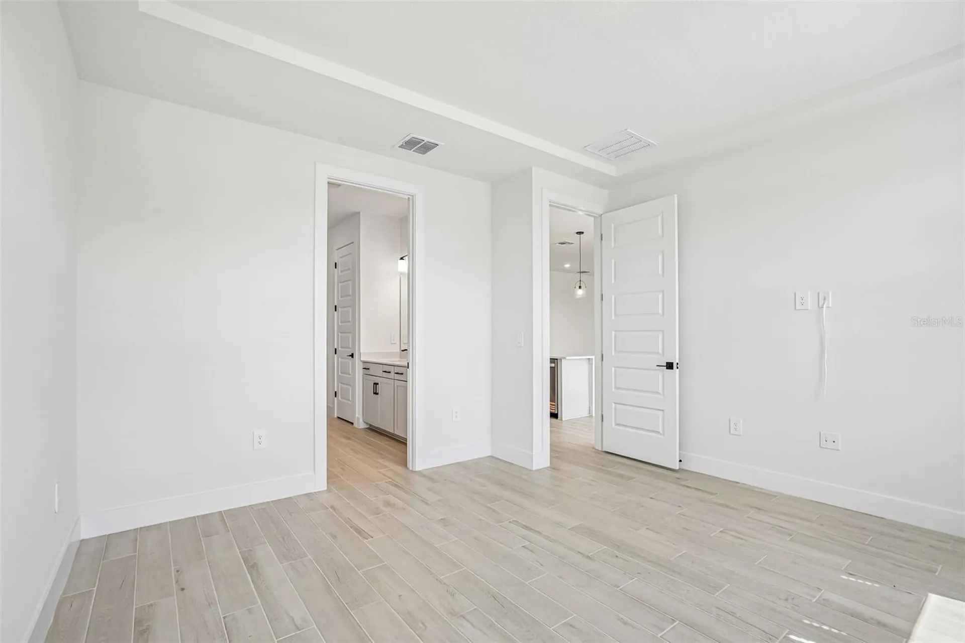 192 Shady Edge Loop Nokomis FL 34275