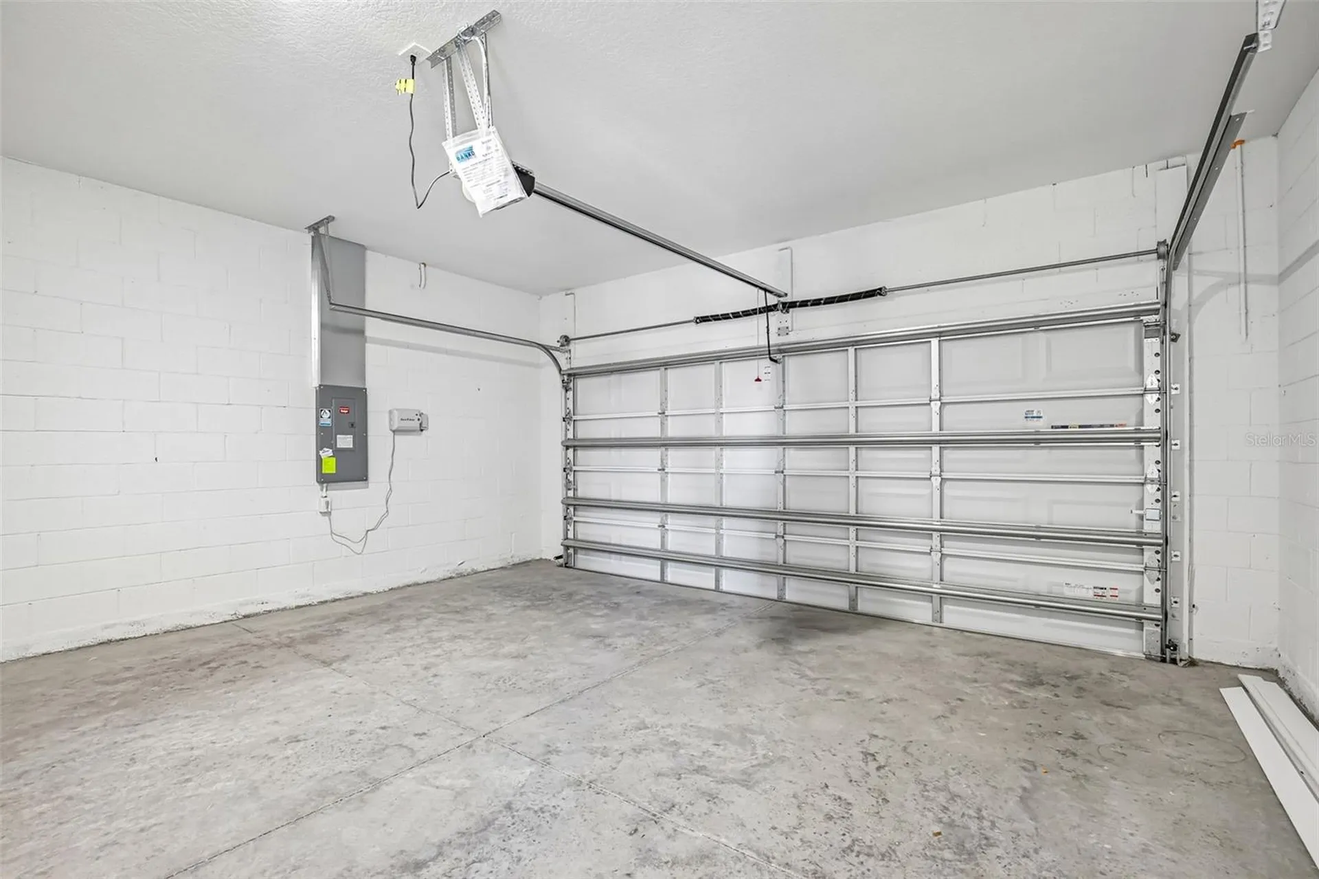 192 Shady Edge Loop Nokomis FL 34275