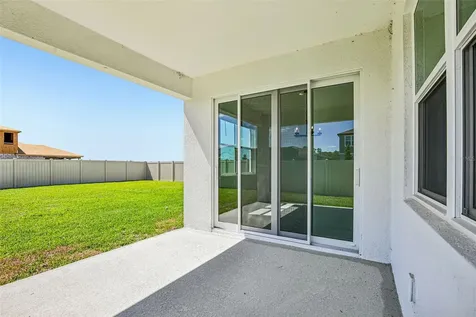 192 Shady Edge Loop Nokomis FL 34275