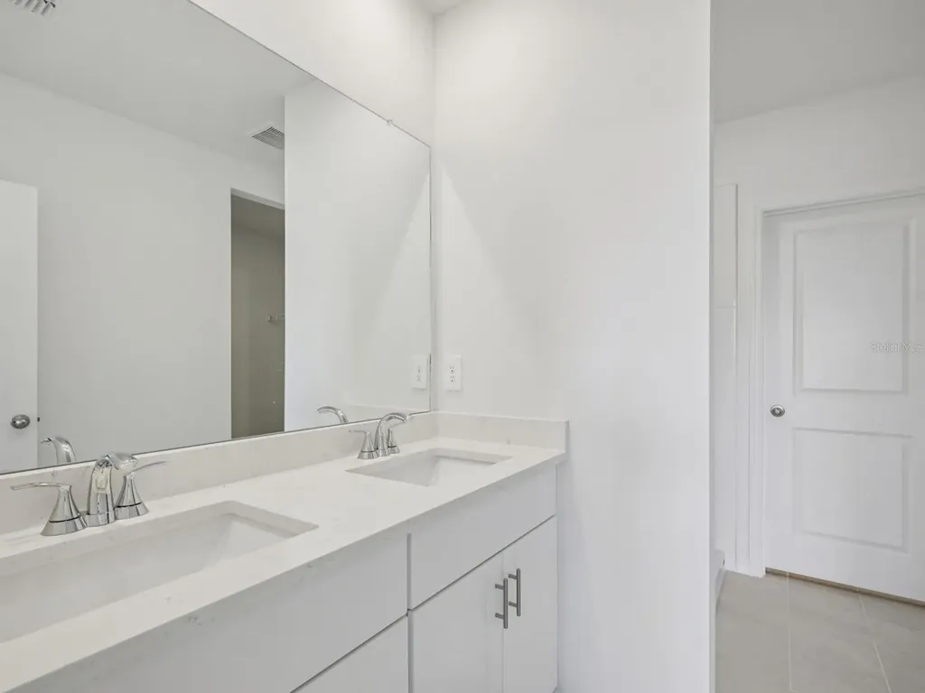 1461 Brekey Way Zephyrhills FL 33541