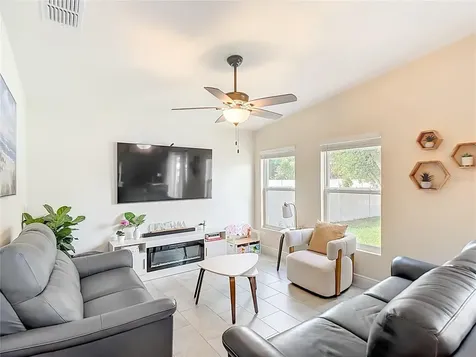 292 Arbuthnot Street Winter Haven FL 33881