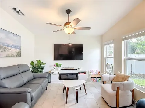 292 Arbuthnot Street Winter Haven FL 33881