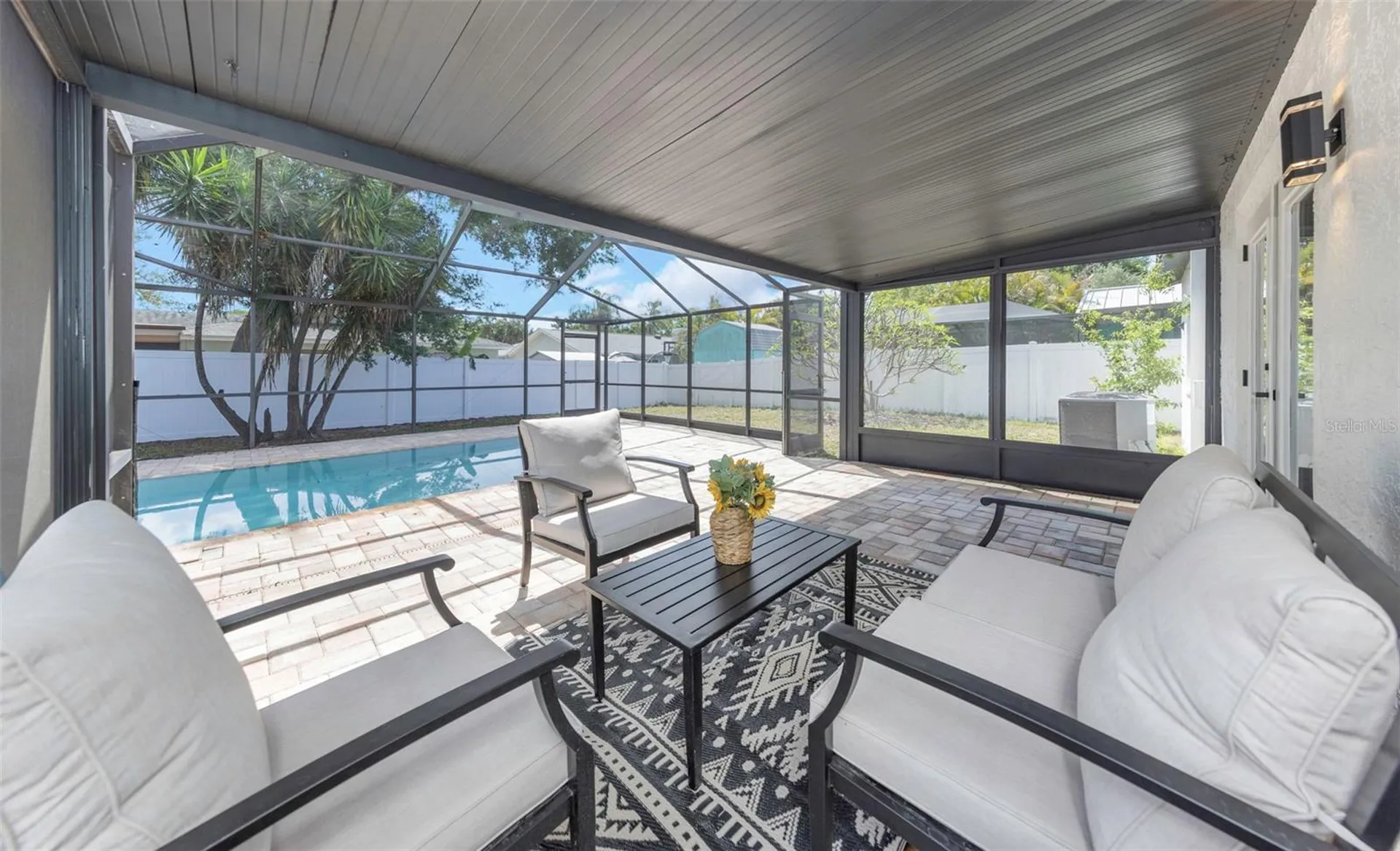 12909 Pineway Drive Largo FL 33773