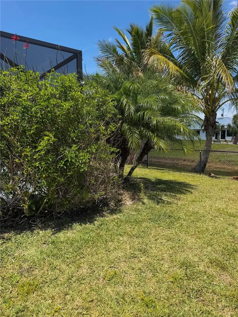 138 Broadmoor Lane Rotonda West FL 33947