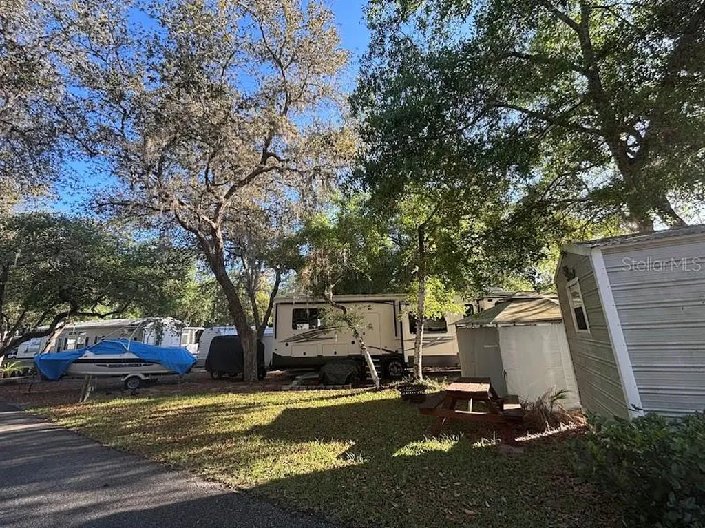 25238 NE 144th Street Fort Mc Coy FL 32134