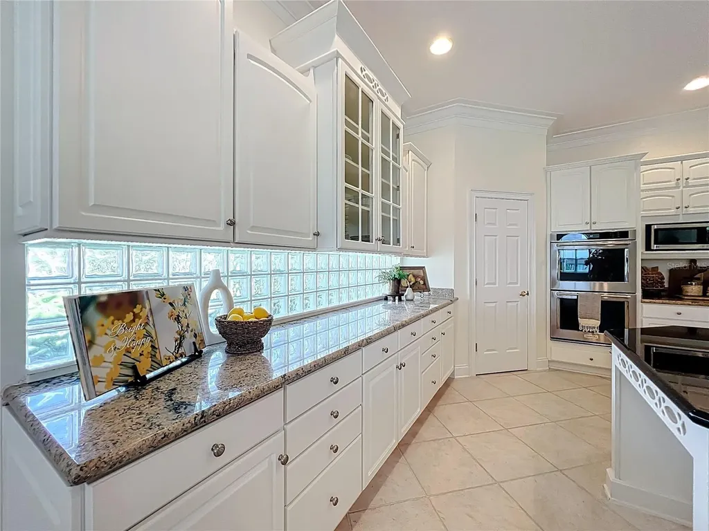 1861 Edgewater Drive Mount Dora FL 32757