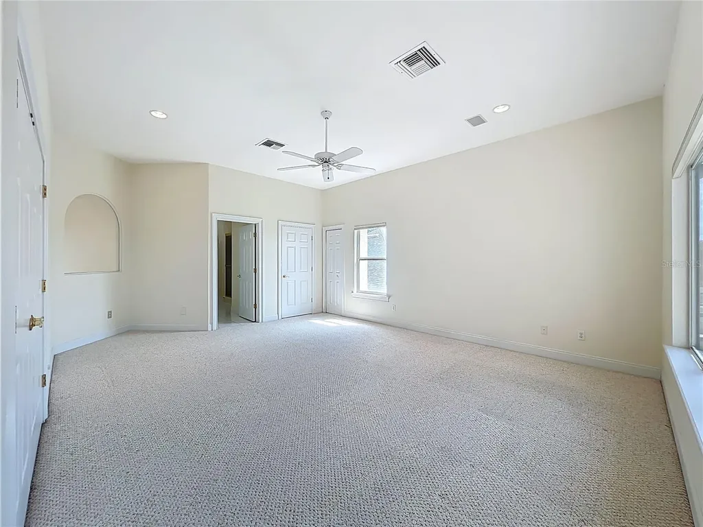 1861 Edgewater Drive Mount Dora FL 32757