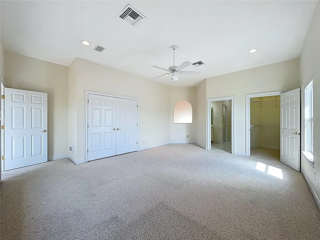 1861 Edgewater Drive Mount Dora FL 32757