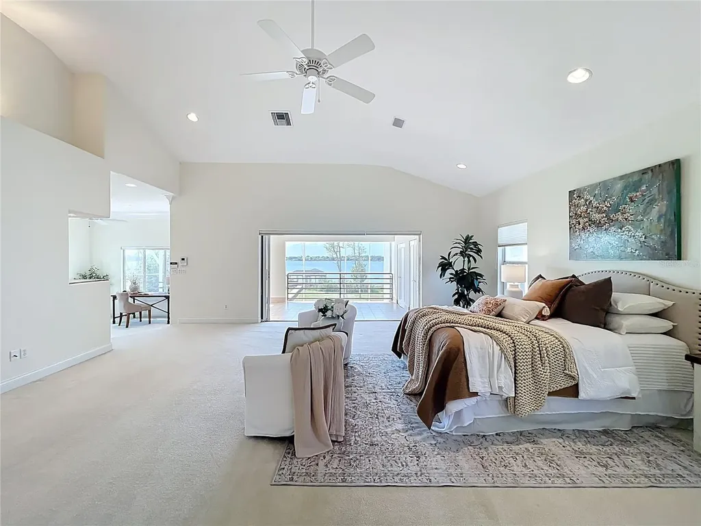 1861 Edgewater Drive Mount Dora FL 32757
