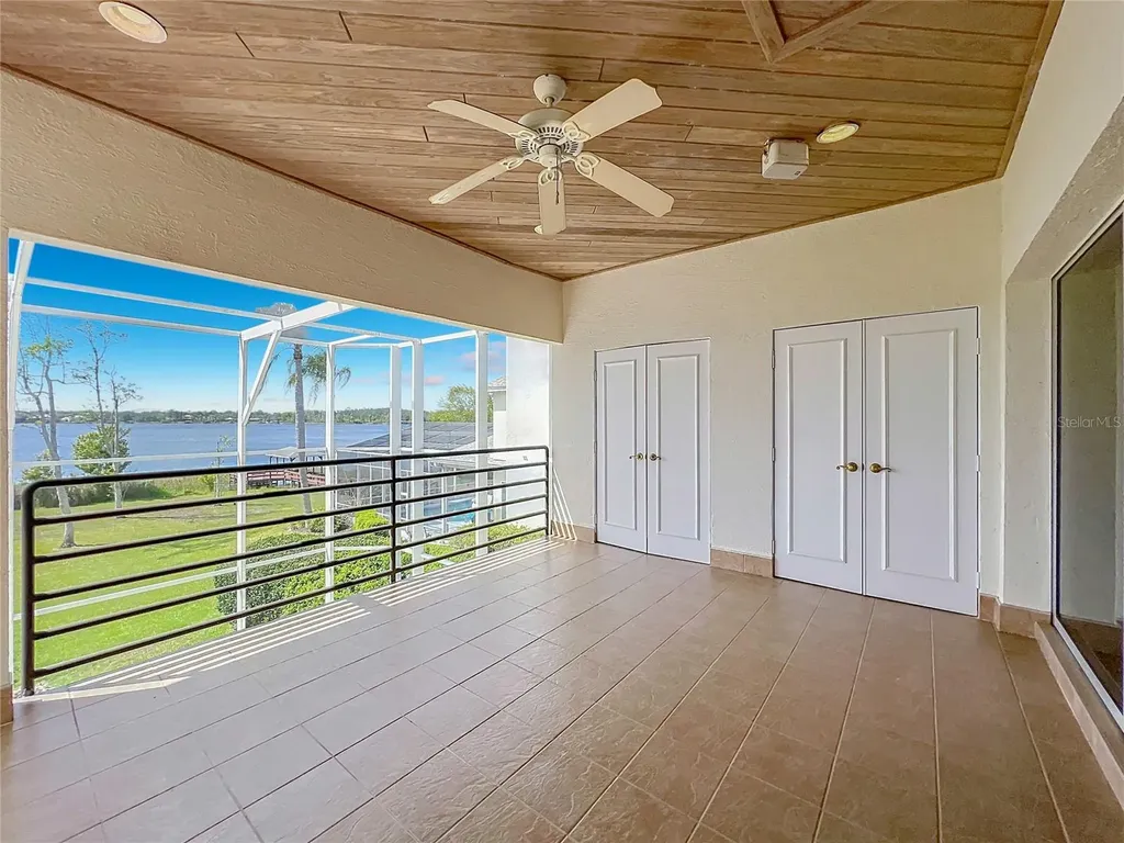 1861 Edgewater Drive Mount Dora FL 32757