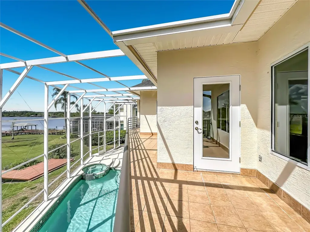 1861 Edgewater Drive Mount Dora FL 32757