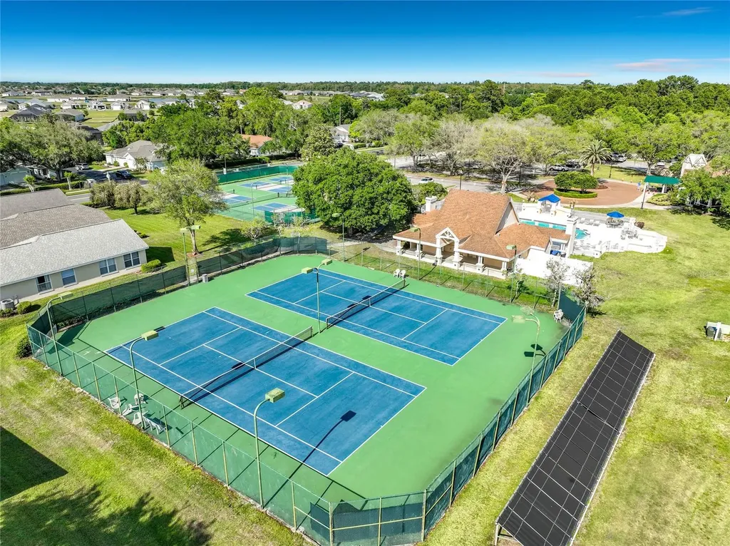 1861 Edgewater Drive Mount Dora FL 32757