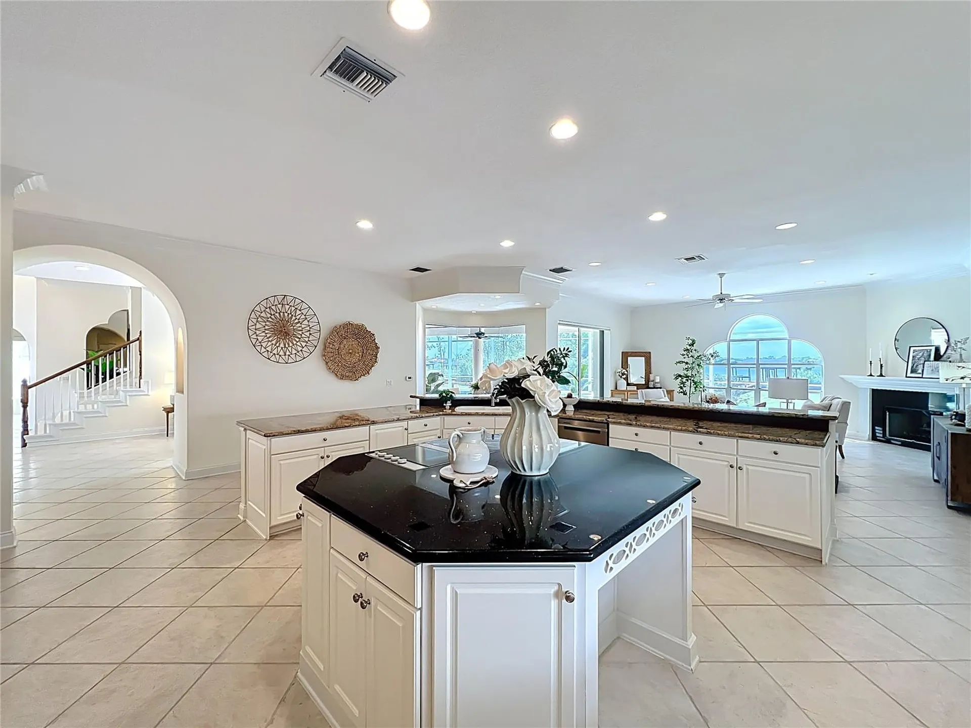 1861 Edgewater Drive Mount Dora FL 32757