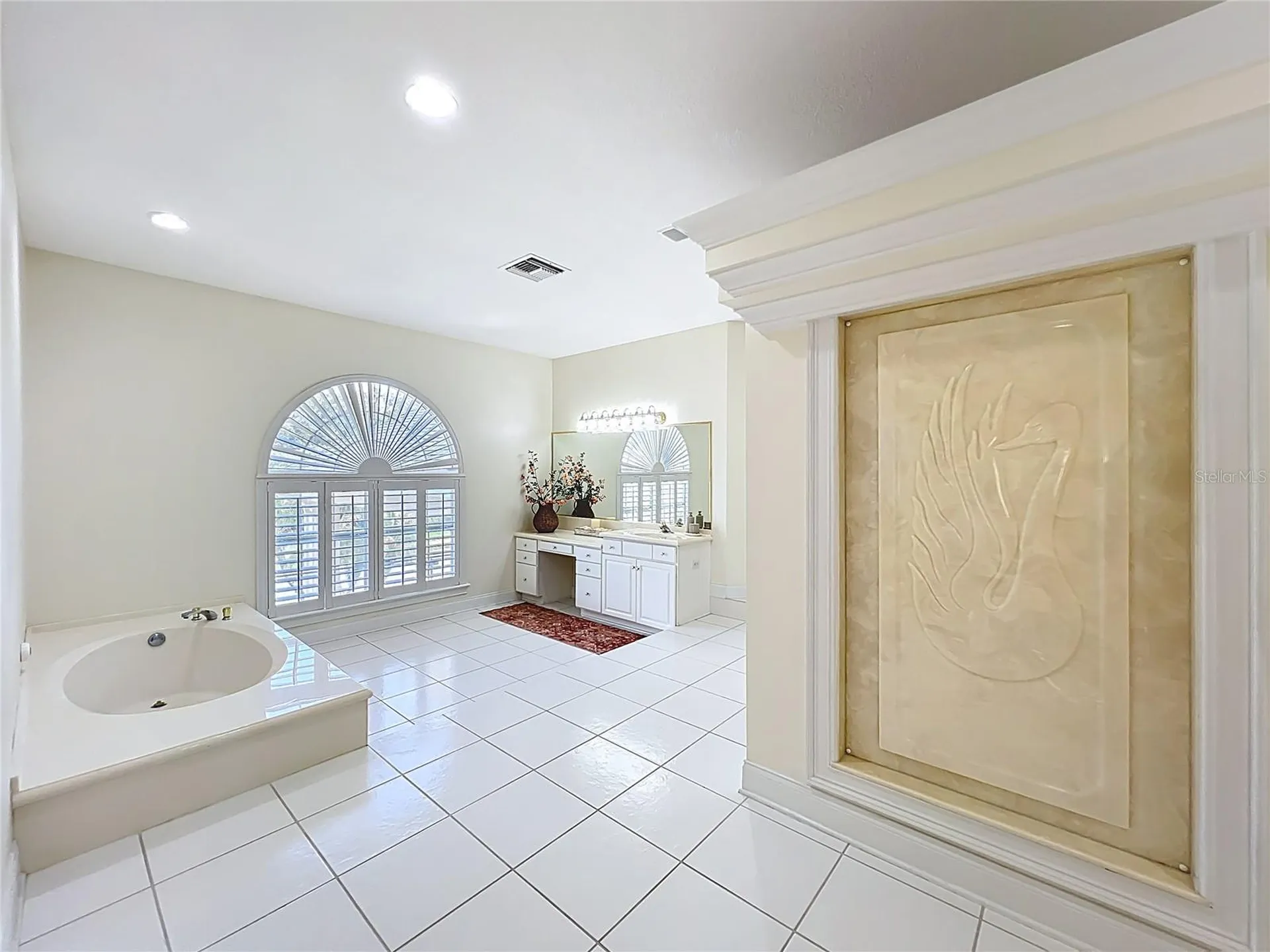 1861 Edgewater Drive Mount Dora FL 32757