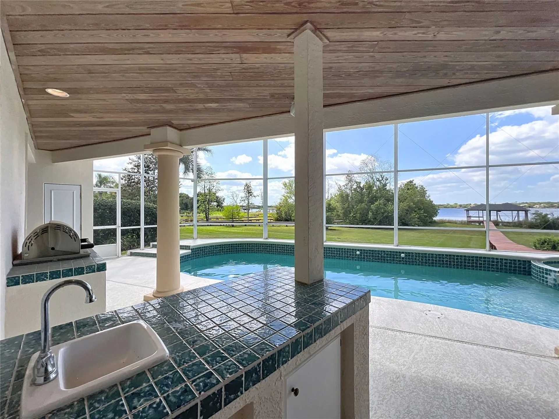 1861 Edgewater Drive Mount Dora FL 32757