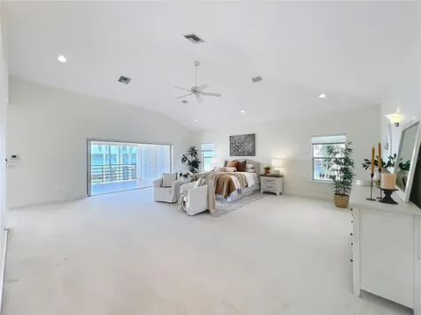 1861 Edgewater Drive Mount Dora FL 32757